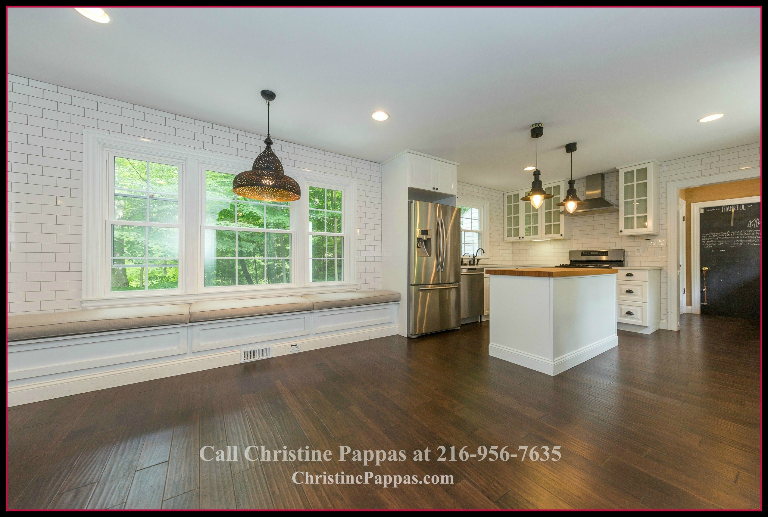 You will surely enjoy every sumptuous meal served in the dining area of this lovely home for sale in Gates Mills OH.
